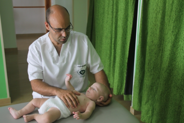 FISIOTERAPIA Y OSTEOPATIA EN PEDIATRIA